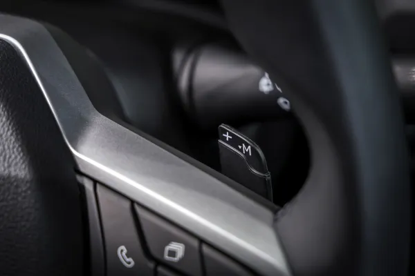 Dacia modernise sa gamme : Sandero, Logan et Jogger adoptent l’hybrid 155 et un style affiné